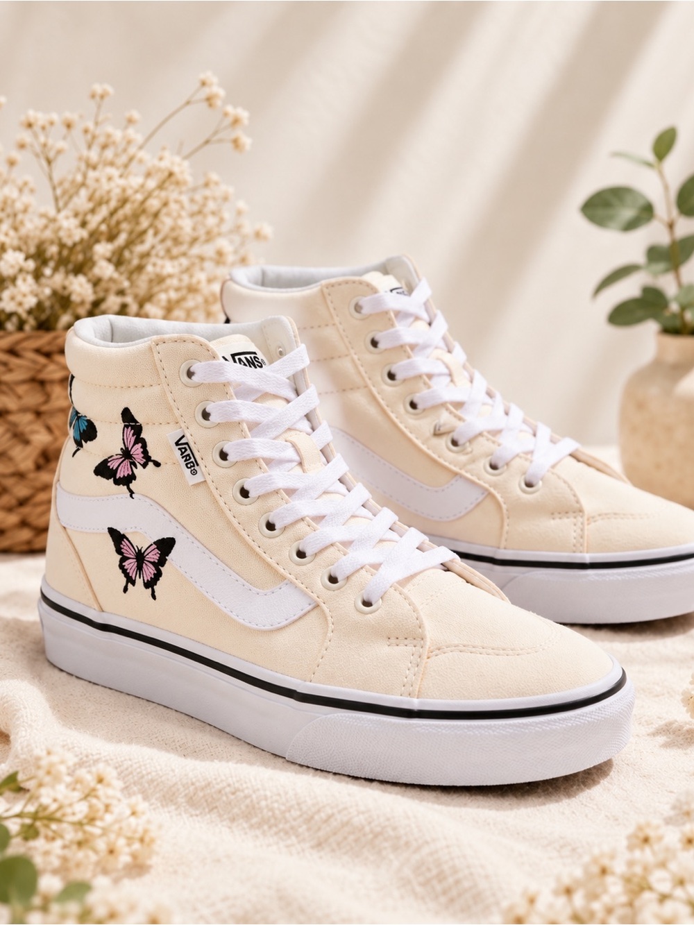 Vans Filmore Hi Butterfly Embroidered Sneakers Women’s 8 Cream NWOT